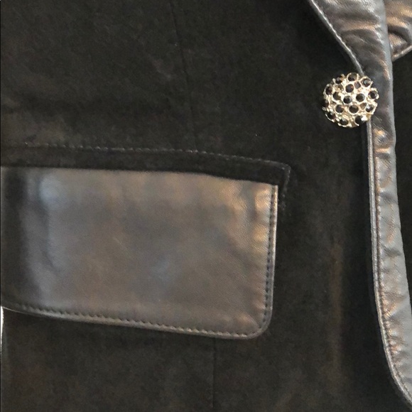 One of a kind💎Michael Hoban women’s blazer - Picture 3 of 6